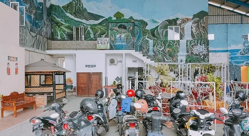 RedDoorz @ Tongas Probolinggo Hotel in East Java