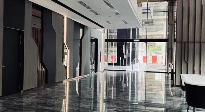 Sky pool 4 star hotel grade stay in i-City 1 Vacation rental in Selangor, Malaysia