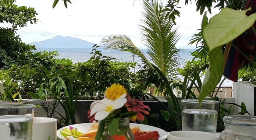 Baywalk Suites Batangas Bed and Breakfast in Calabarzon