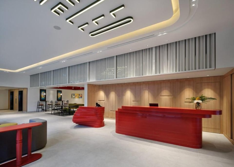 Oakwood Studios Sukhumvit Bangkok Hotel in Bangkok