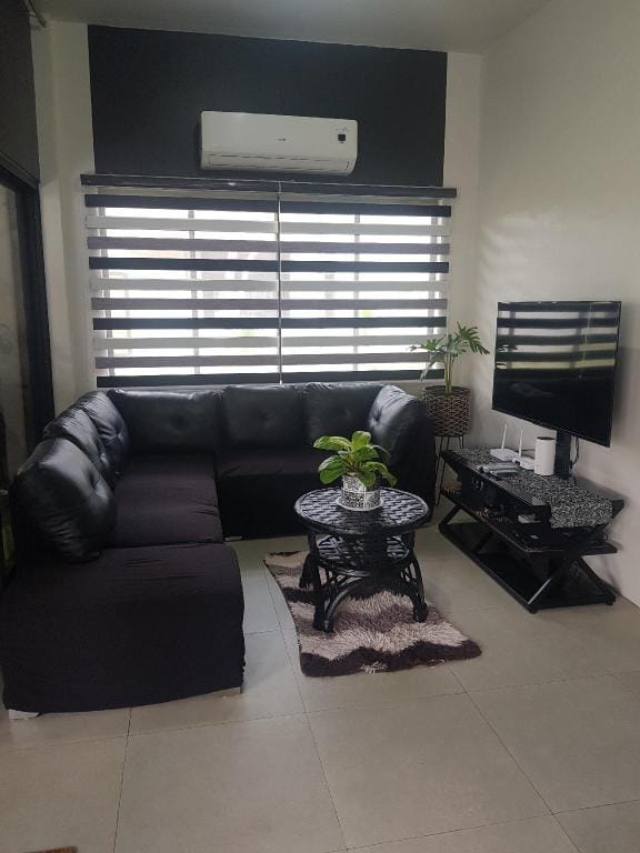 Seafront Residences Vacation Home Vacation rental in Calabarzon
