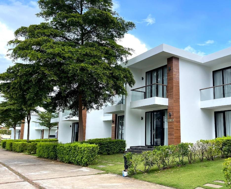 Biệt Thự Biển 3PN 3WC Long Hải 200m2 Villa in Vung Tau