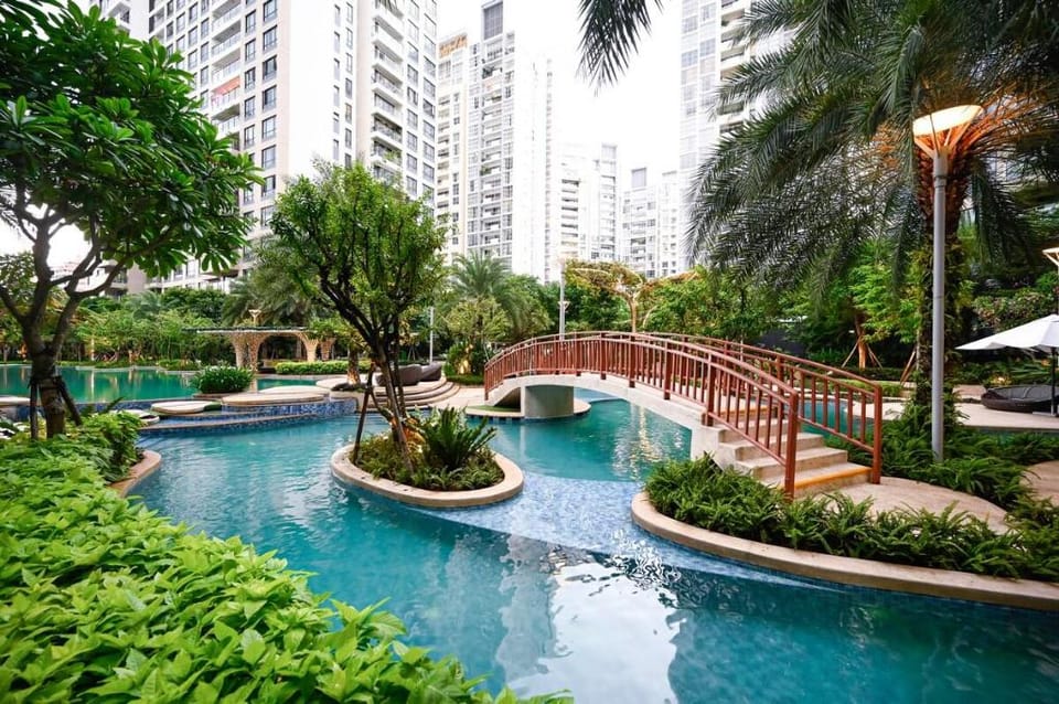 Saigon City 2 Bedroom Apartment near District 1 Apartment in Ho Chi Minh City