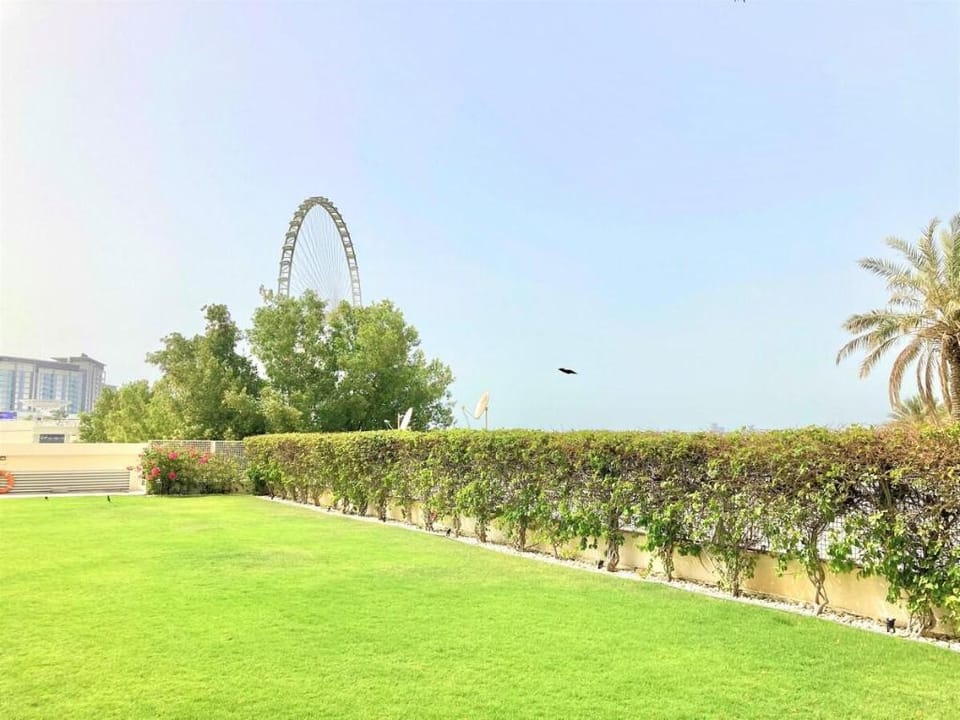 Luxurious stay at the Walk JBR Vacation rental in Dubai