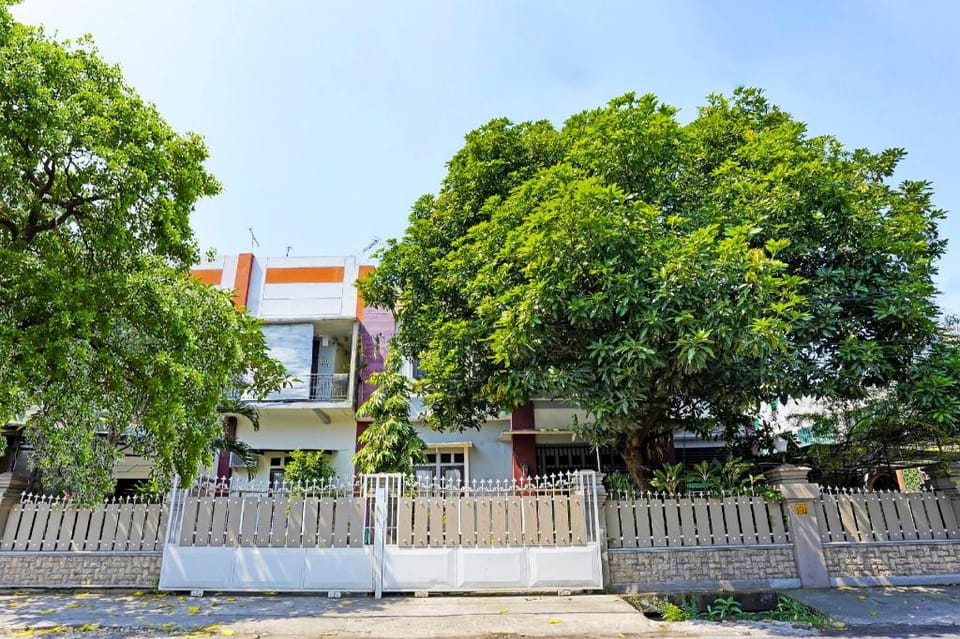 OYO 91332 City-m Urban Homestay Hotel in East Java
