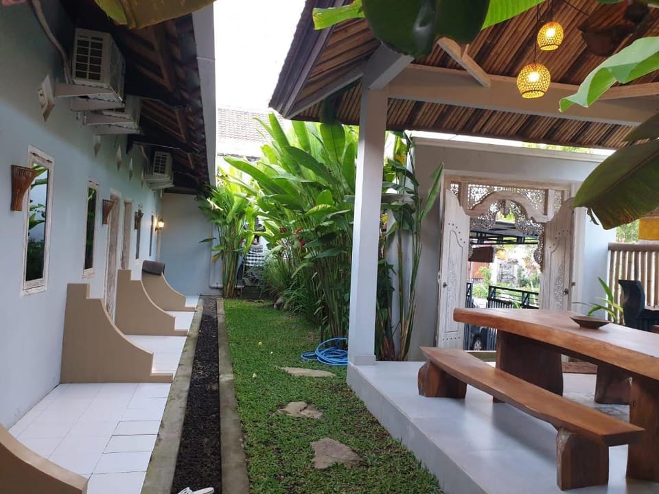 EXPRESS O 91294 Bali Surya Surfcamp Hotel in Bali