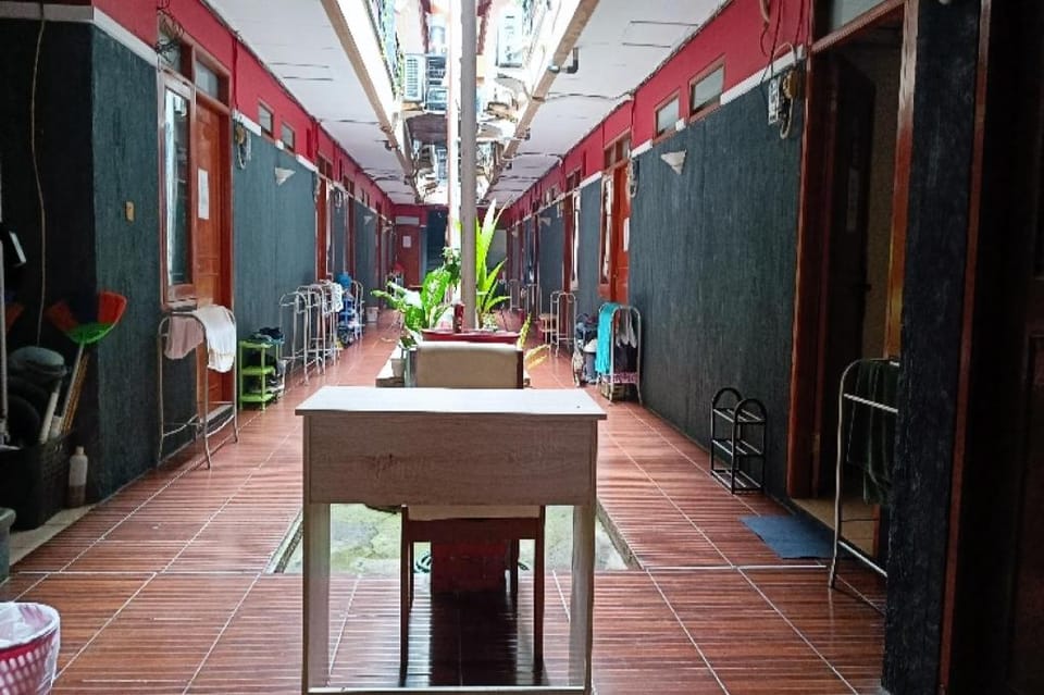 OYO 91341 D'phoenix Anggrek Syariah Residence  Near Masjid Jami' Al Amin Hotel in Jakarta