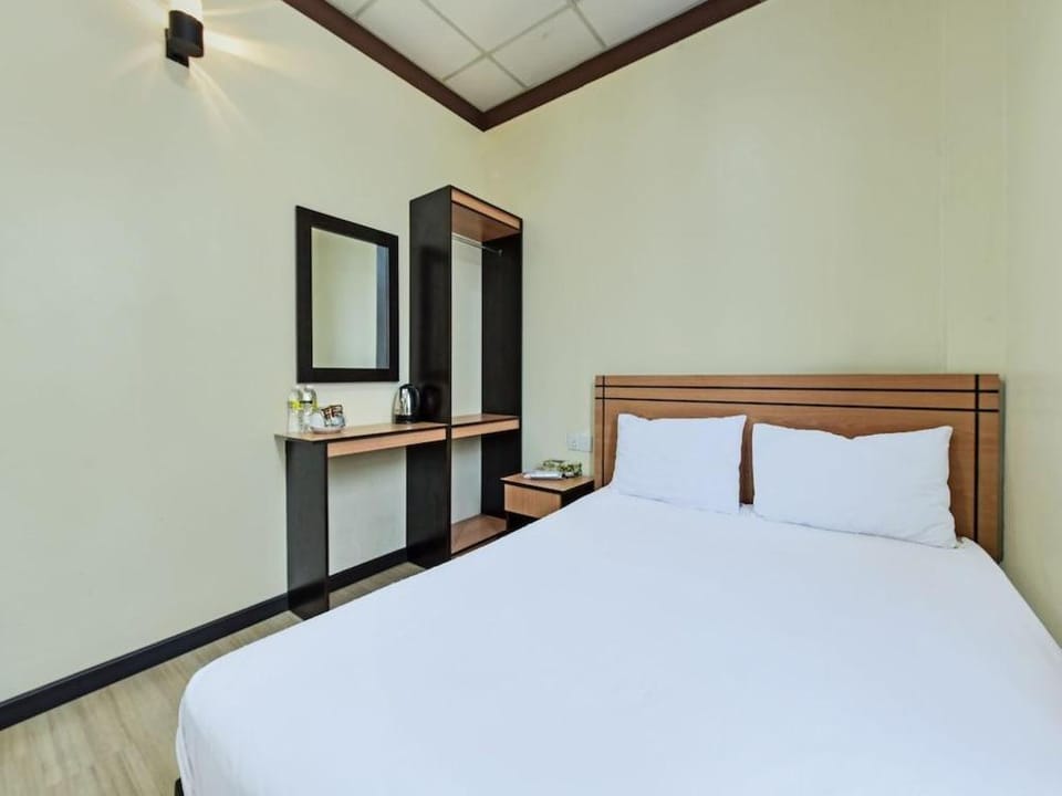 SPOT ON 91336 Guesthouse Tarumanegara Hotel in West Java
