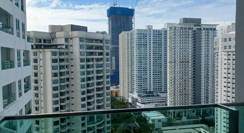 LS Imperial Studio @ Mansion One Apartment in George Town