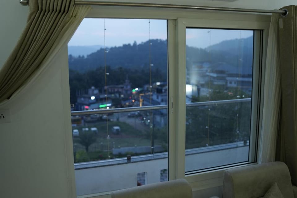RJ ROSS RAMAPURAM Resort in Munnar