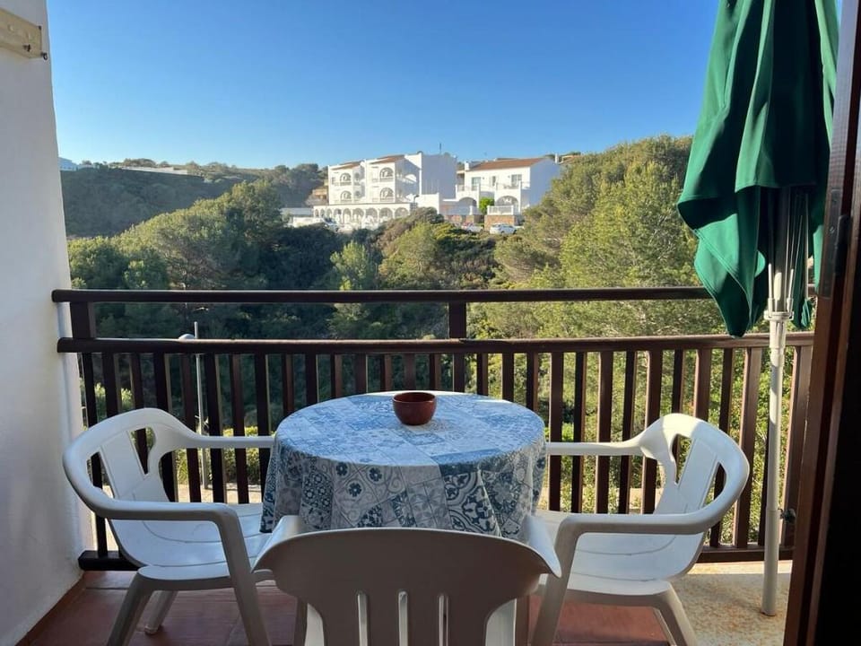 Apartamento moderno, 5 min de la playa con piscina Apartment in Arenal d'en Castell