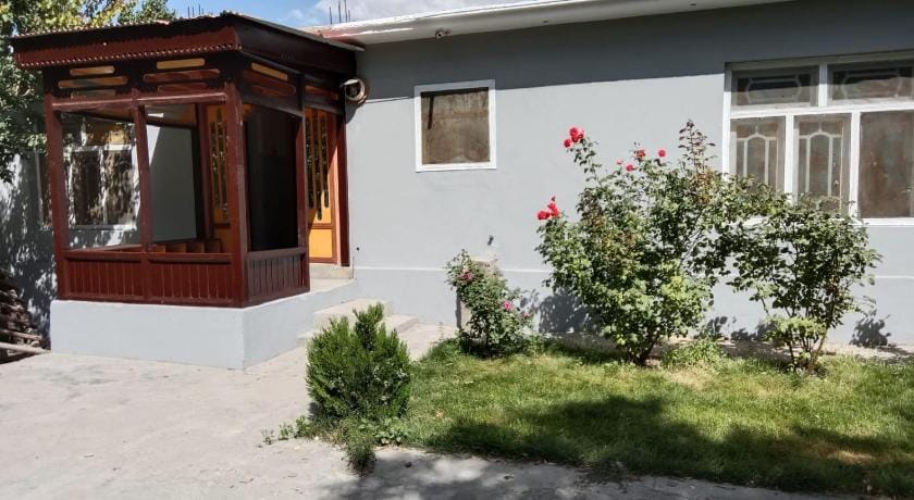 Golden Ibex guest house Skardu  Apartment in Pakistan