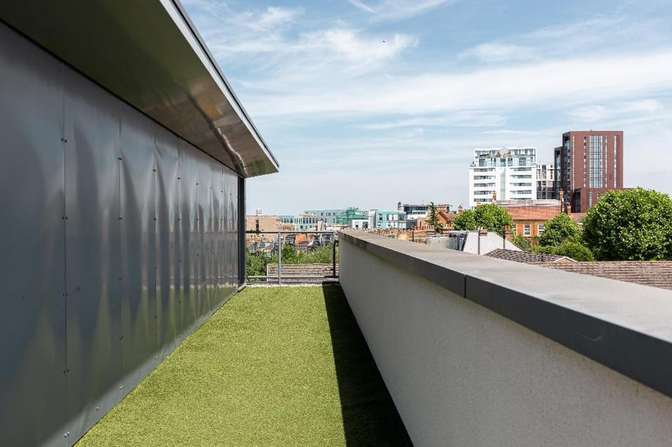 The Wandsworth Penthouse Apartment in London