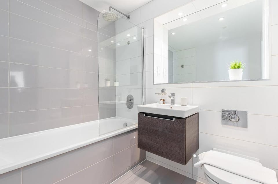 The Wandsworth Penthouse Apartment in London