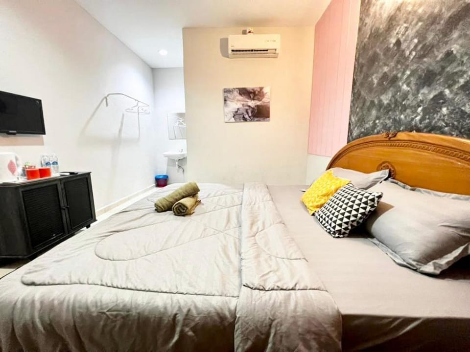 Little Chenang Cottage Guesthouse 5 min to beach Vacation rental in Kedah