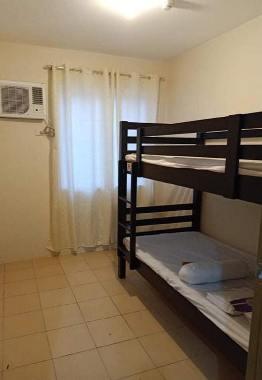 Downtown Davao City 2 BR Condo with pool & gym Apartment in Davao City