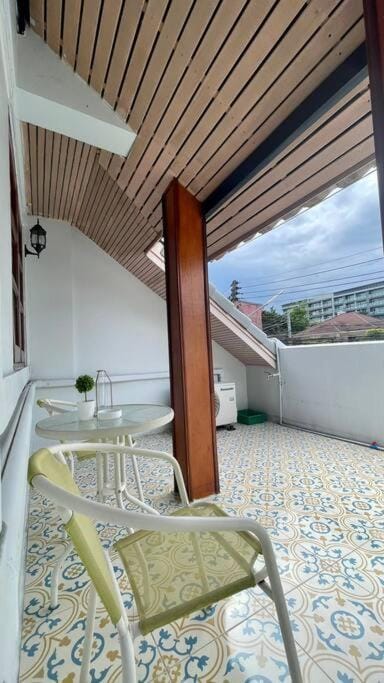 Cafe Home Vacation rental in Chiang Mai