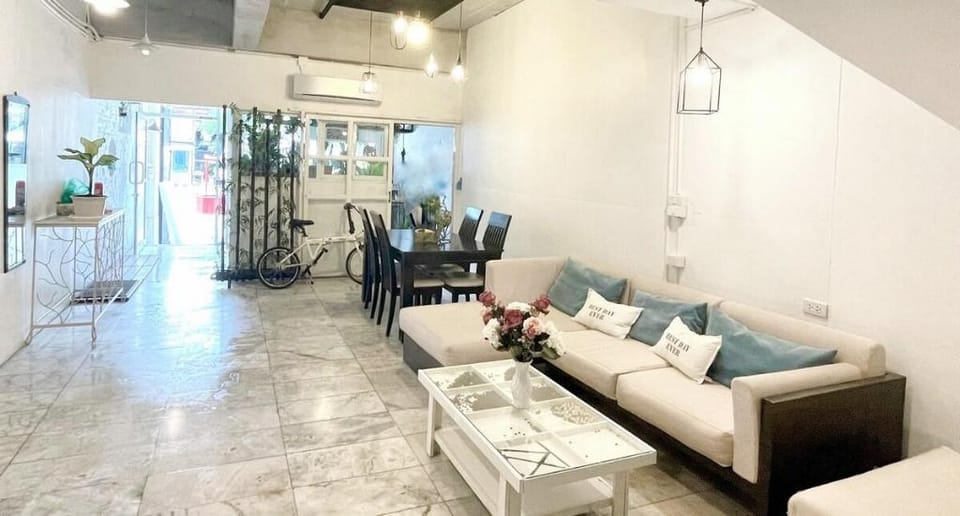 Cafe Home Vacation rental in Chiang Mai