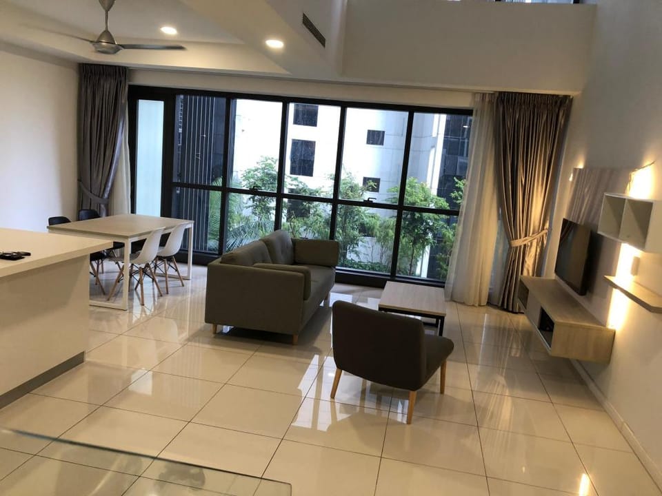 MCity, Jalan Ampang-2rooms Duplex (10mins to KLCC) Vacation rental in Federal Territory of Kuala Lumpur