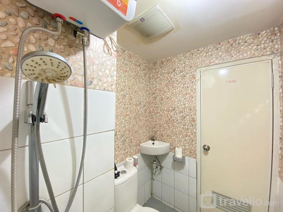 Cozy Furnished 2BR Grand Asia Afrika By Travelio Apartment in Bandung