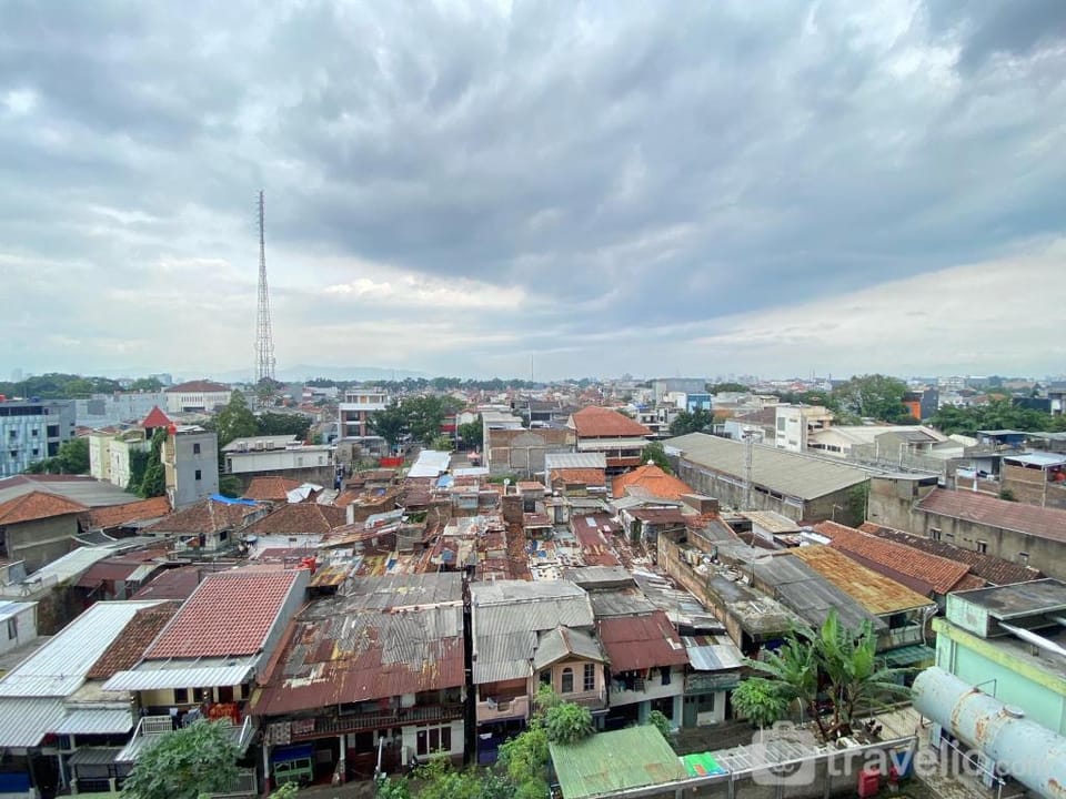 Cozy Furnished 2BR Grand Asia Afrika By Travelio Apartment in Bandung