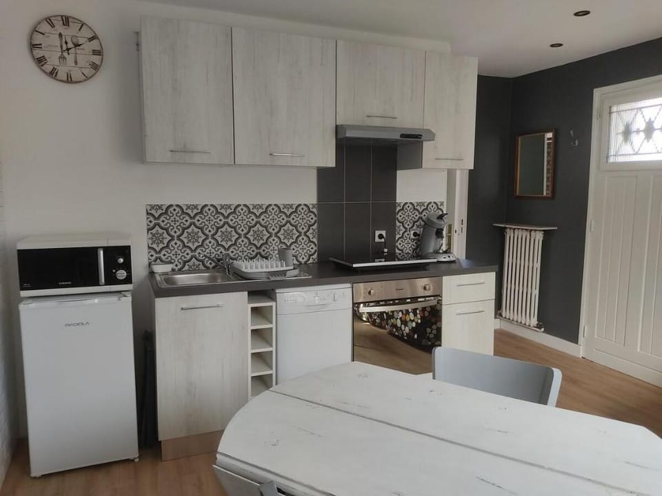 Beautiful outbuilding, cozy apartment, comfortable Vacation rental in Montpellier