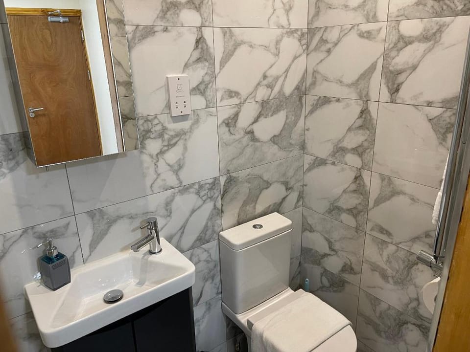 City Road Birmingham Superior Studio  - Studio 5 Apartment in Birmingham