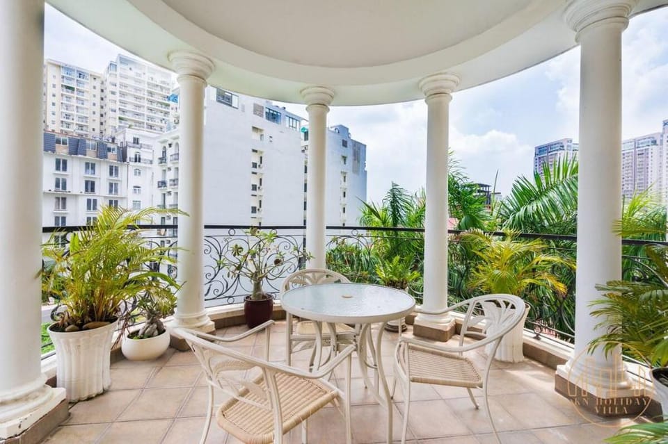 KN1 Holiday Villa Indoor private pool Villa in Ho Chi Minh City