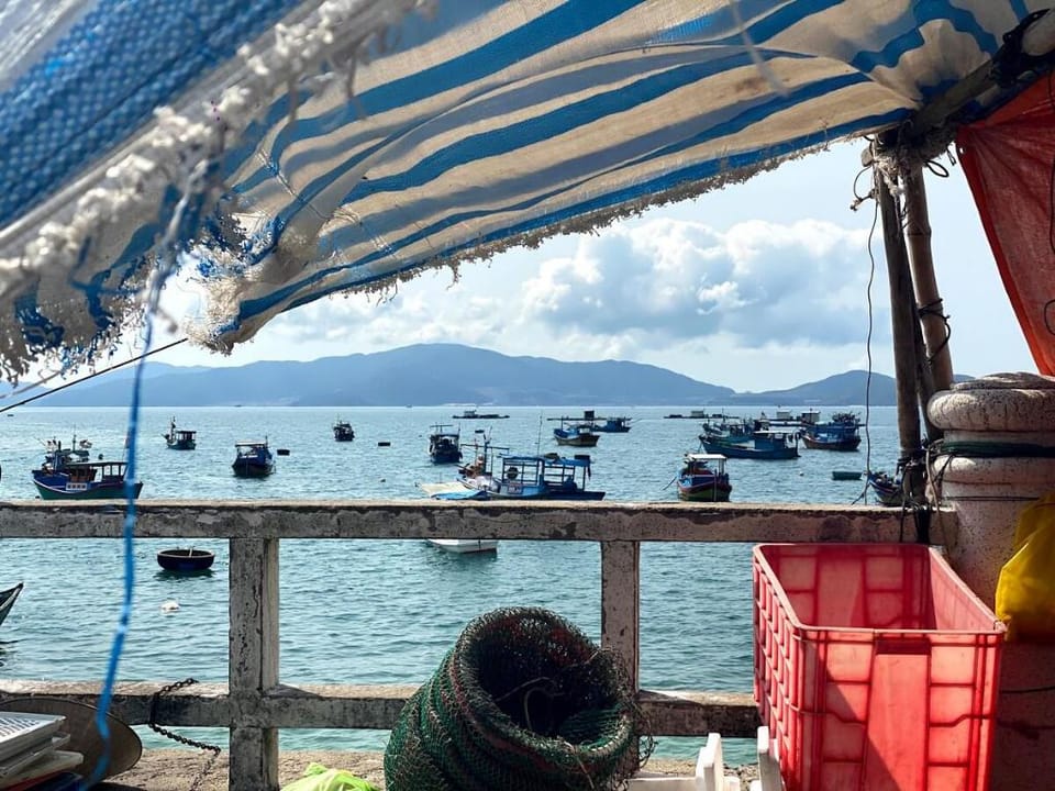 Căn hộ chung cư view biển, bể bơi lớn Apartment in Nha Trang