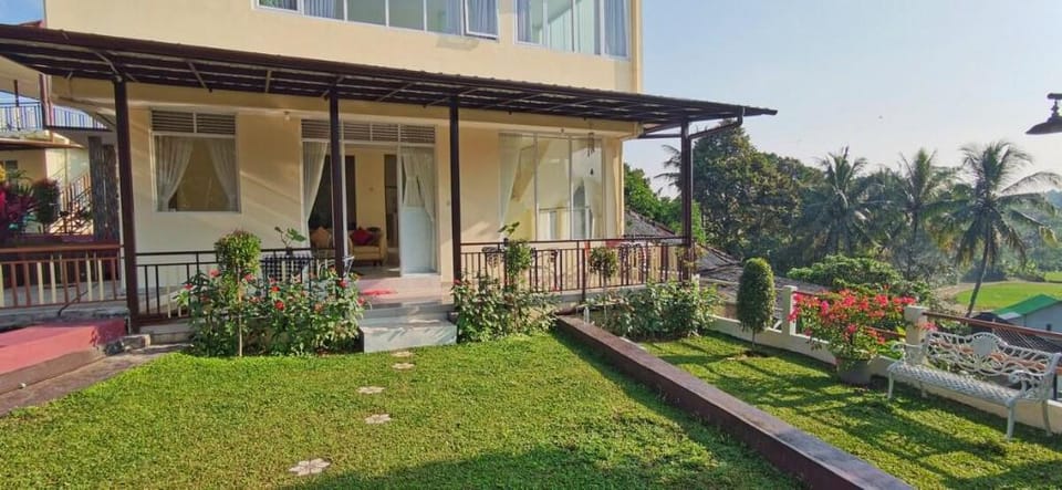 Villa Bogor Pucuk Merah Villa in West Java