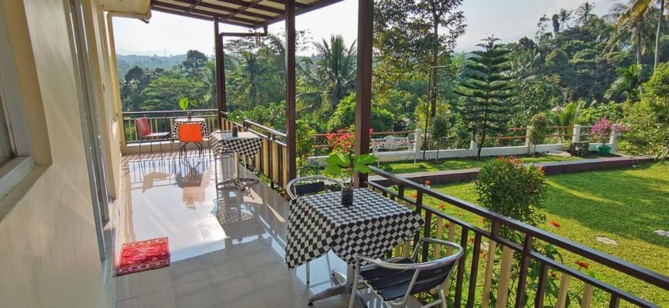 Villa Bogor Pucuk Merah Villa in West Java
