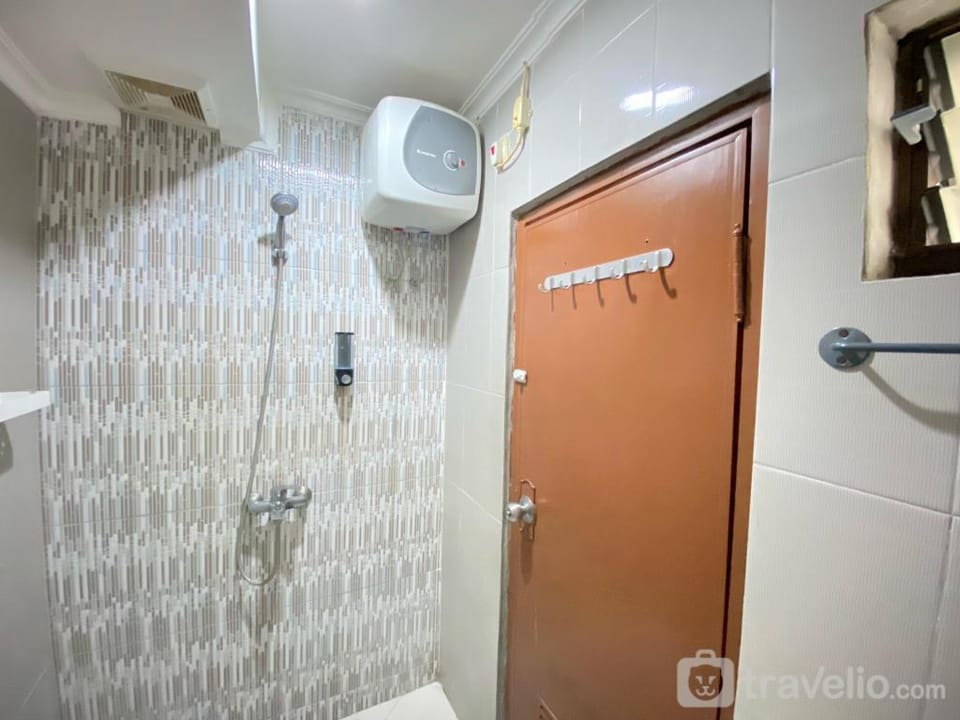 Cozy 2BR Gateway Ahmad Yani Cicadas By Travelio Apartment in Bandung