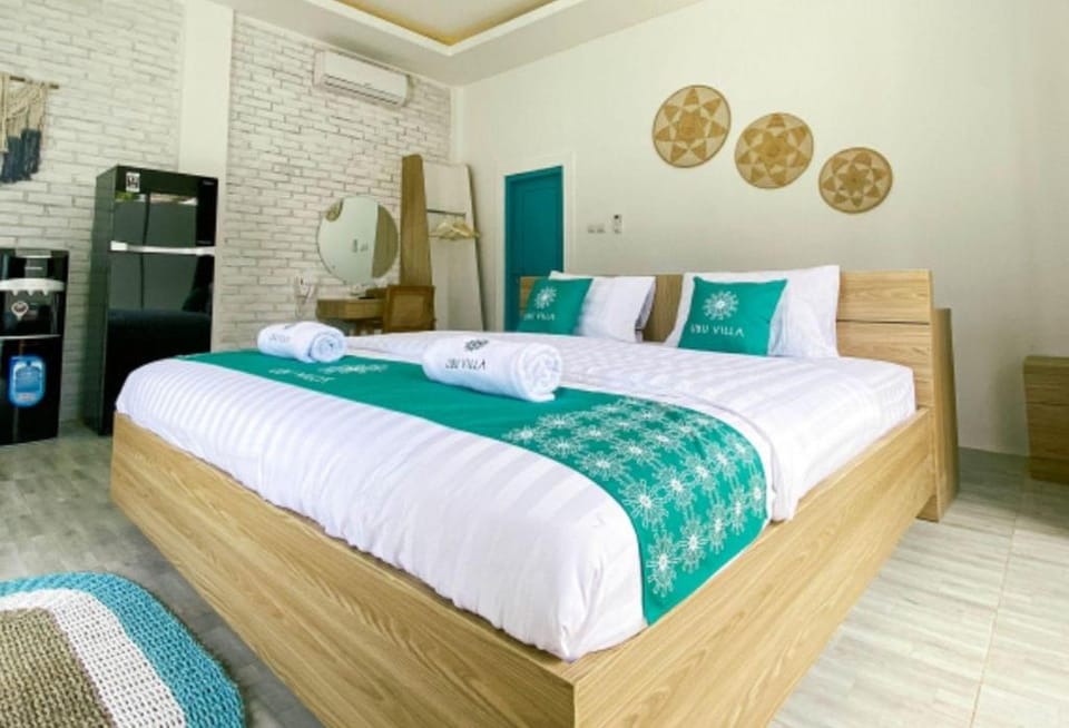 Ubu Villa Pulowatu 1 - Perfect for Honeymooners Villa in Special Region of Yogyakarta