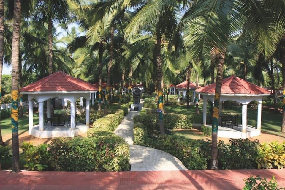 Celebrity Resort Hotel in Tamil Nadu