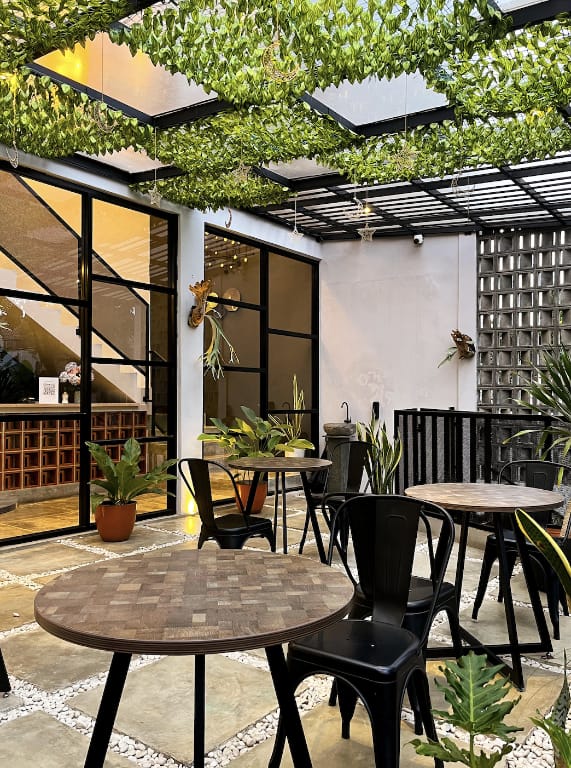 Sembilan House Hotel in Bandung