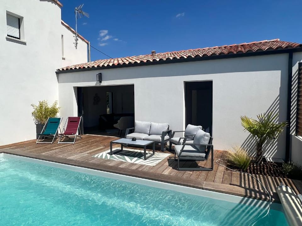 L’Ayucca Villa in Pays de la Loire
