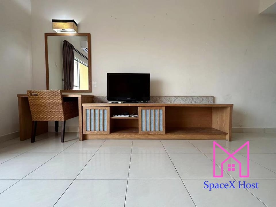 Chill Seaview suite at Gold Coast Morib Resort Apartment in Selangor, Malaysia