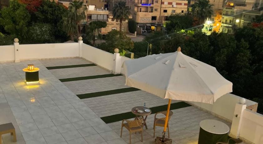 Nefertiti pyramids view hotel  Vacation rental in Egypt