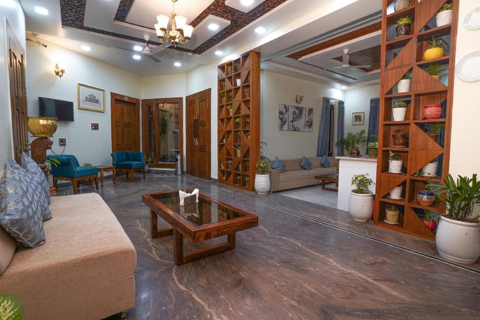 Matoshree Club and Resort Hotel in Punjab, India