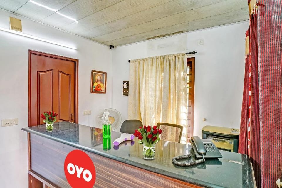 OYO 90284 Majestic Stays Palachuvadu Hotel in Kochi