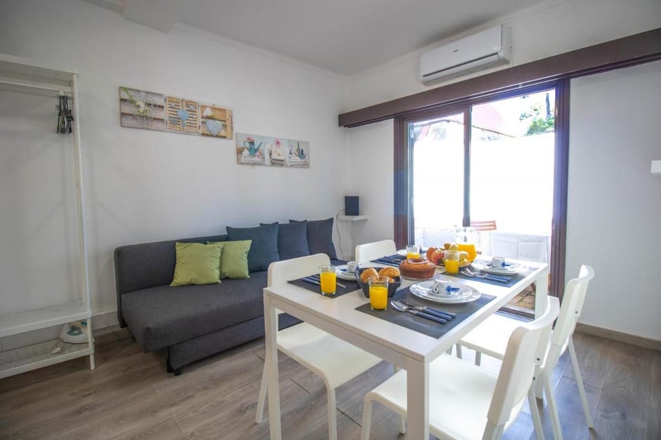 Vilamoura Golf Studio With Pool by Homing Apartment in Quarteira