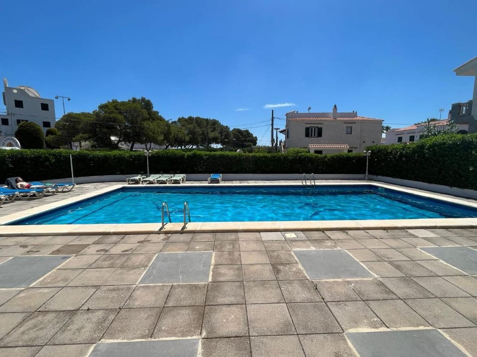 Sea view to Fornells Bay - Yacht Club Apartment in Spain