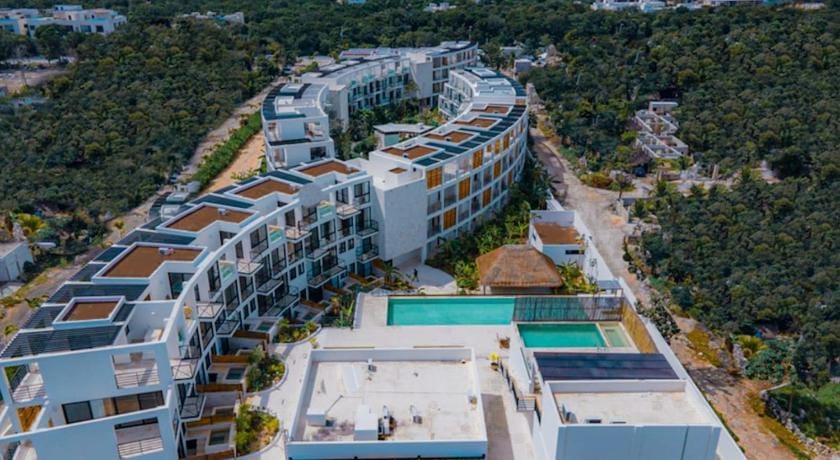 The Waves Hotel in Tulum