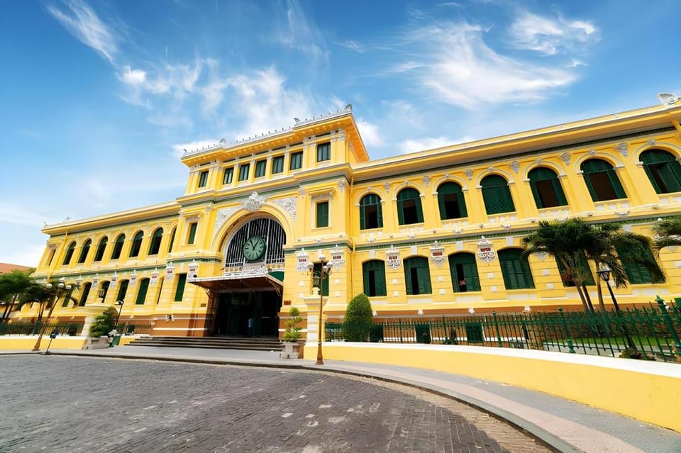Cozrum Homes - June Corner Apartment in Ho Chi Minh City