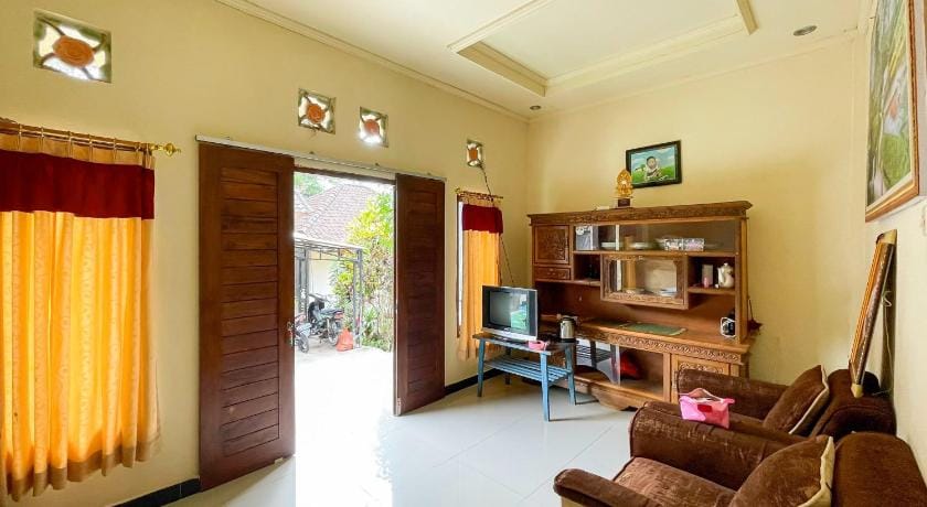 Anish Homestay Hotel in Bali