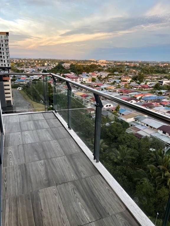 TR Homestay VivacityMegamall, Jazz 3 (Corner View) Apartment in Kuching