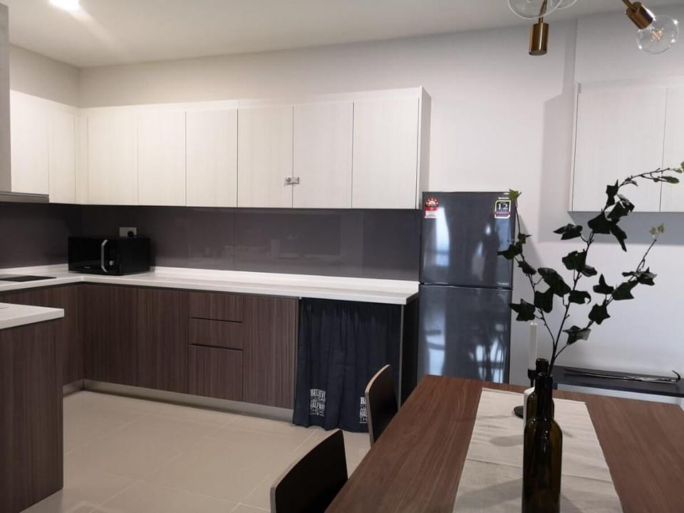 POPULAR!【JB City Suasana】Chicest Getaway byⓗⓢ Vacation rental in Johor Bahru