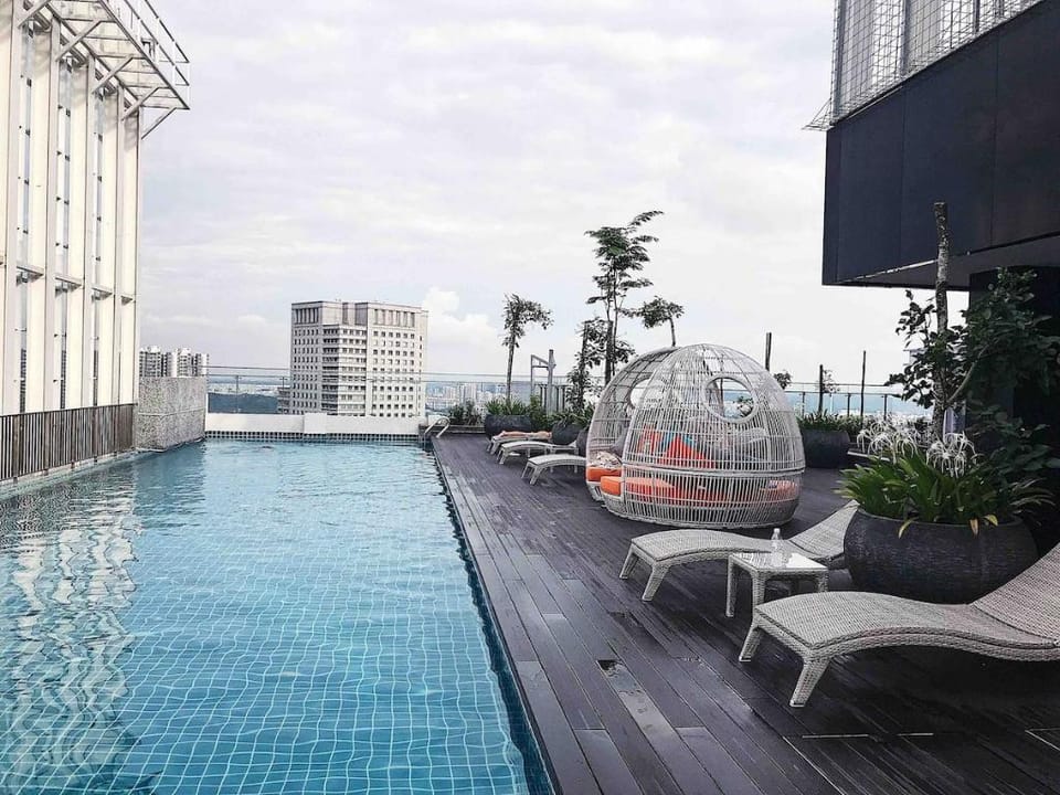 JB City 【Suasana 2BR Suite】 Tranquil Retreat byⓗⓢ Vacation rental in Johor Bahru