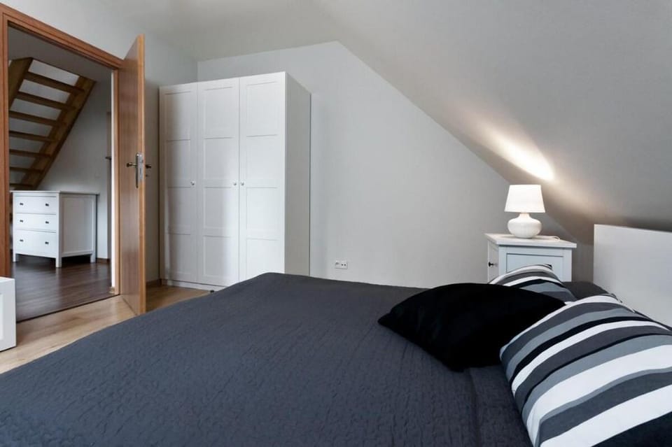 Apartament 46 dwupoziomowy w Willi Józefina Apartment in Lower Silesian Voivodeship