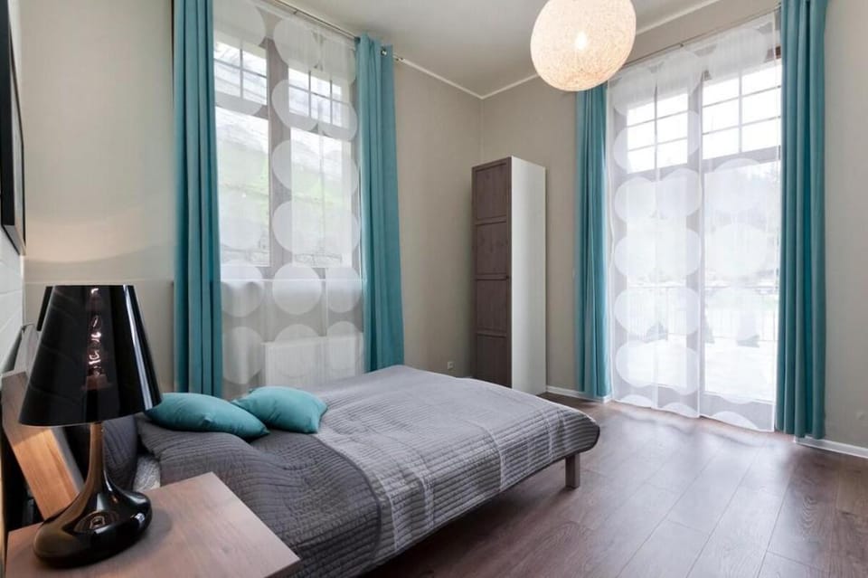 Apartament 14 z tarasem w Willi Józefina Apartment in Lower Silesian Voivodeship